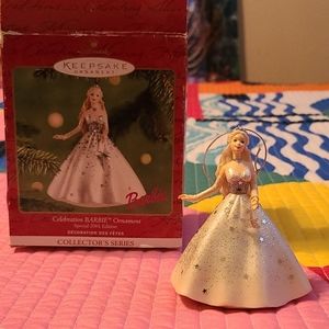 Hallmark Barbie 2001 Keepsake Ornament